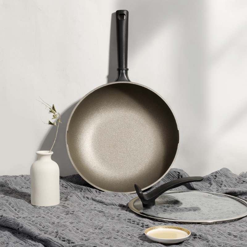 Pebble-coated wok U7 - Image 3